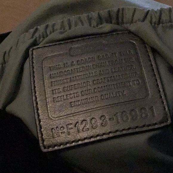 Pre loved Coach grey and black diaper bag. - Picture 3 of 4